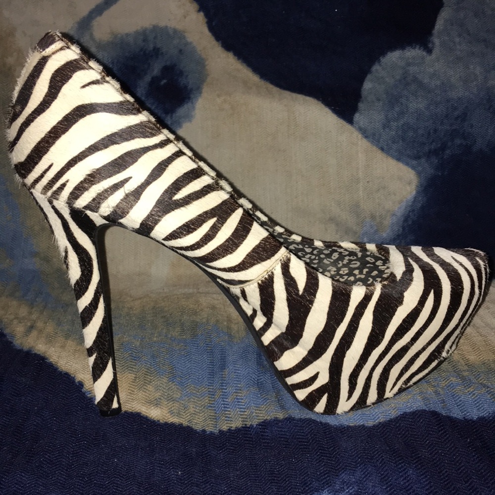 Jessica Simpson faux fur Zebra platforms!